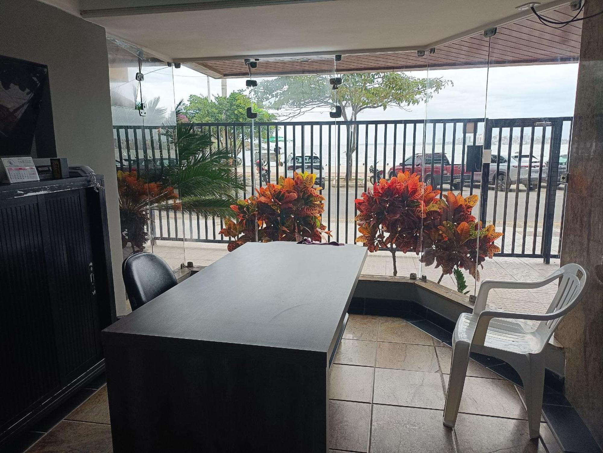 Apartment Do Morro - Apt. Canto Nobre, Frente Total O Mar, 4 Quartos 1 Vaga De Garagem, 2 Banheiros Guarapari